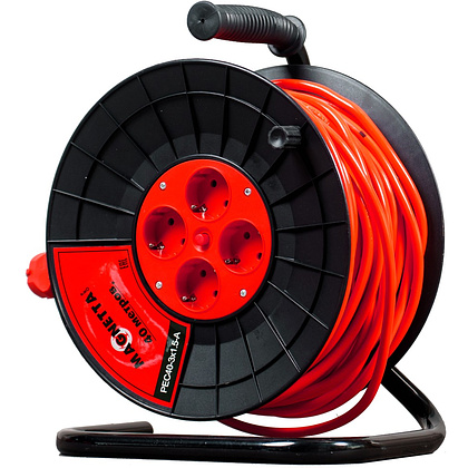 Удлинитель Magnetta PEC40-3X1.5-A, 40 м, катушка (4 роз., 1,5 мм, 2,2 кВт, защита от перегрузки)