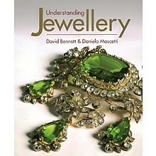 Книга "Understanding Jewellery"