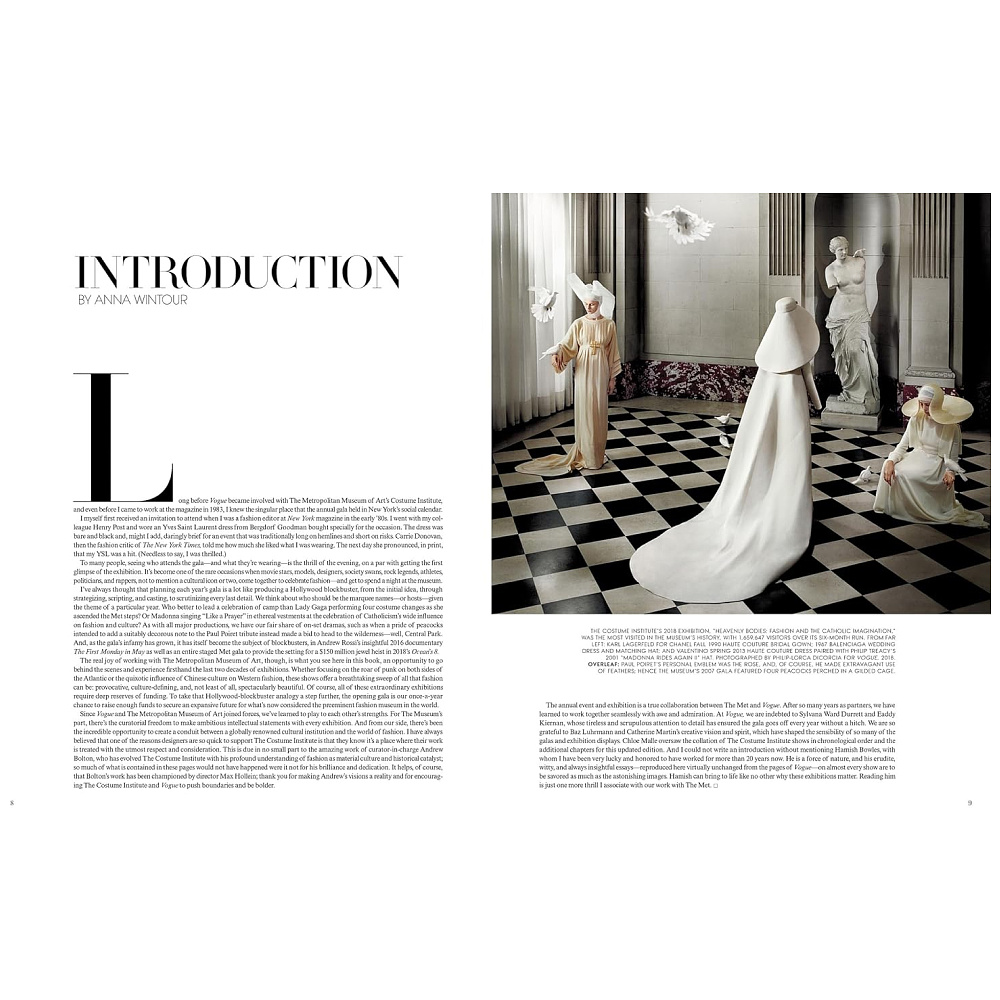 Книга на английском языке "Vogue and the Metropolitan Museum of Art Costume Institute", Hamish Bowles, Chloe Malle  - 2