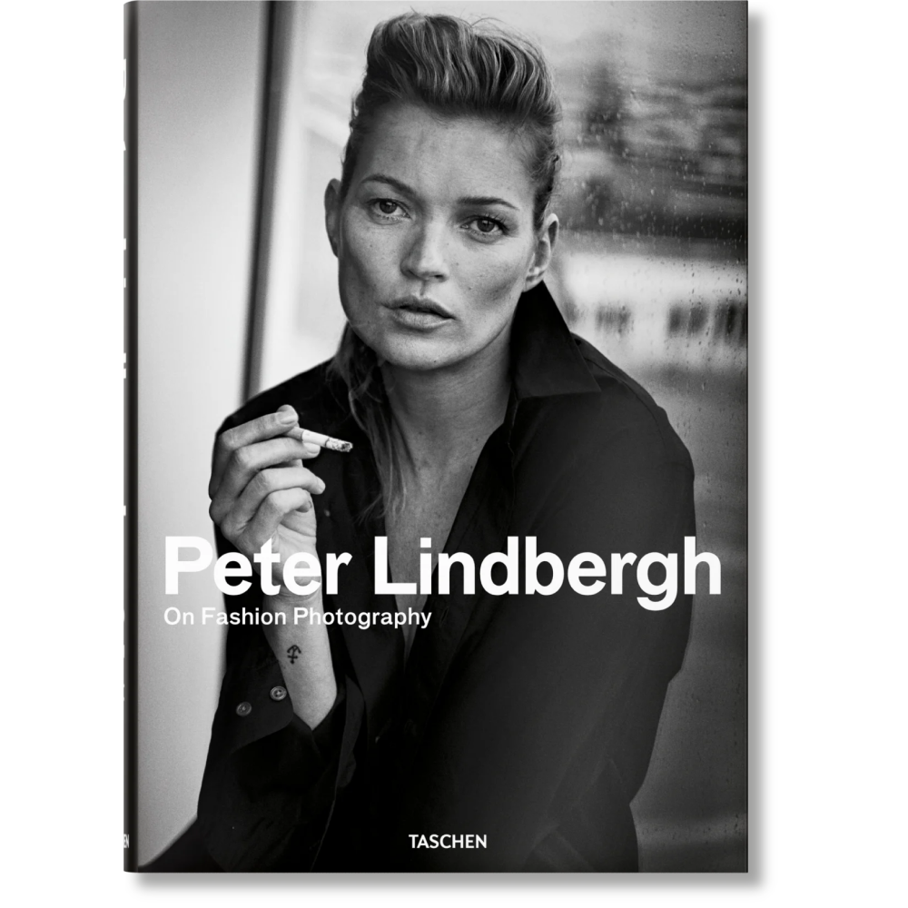 Книга на английском языке  "Peter Lindbergh. On Fashion Photography" (подар.)