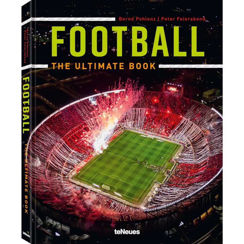 Книга на английском языке "Football. The Ultimate Book"