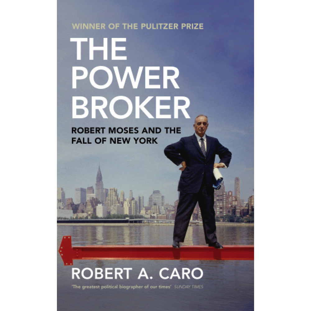 Книга на английском языке "The Power Broker"